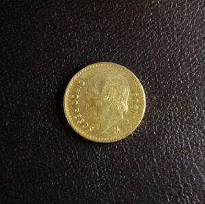 ¿Dónde vender monedas de oro en Oviedo?